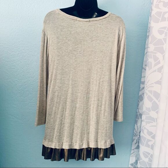 ACOS&A Cream Ruffled Long Sleeve Tunic Top Size Large - Picture 5 of 8